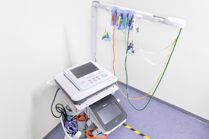 心電計・血圧脈波検査装置